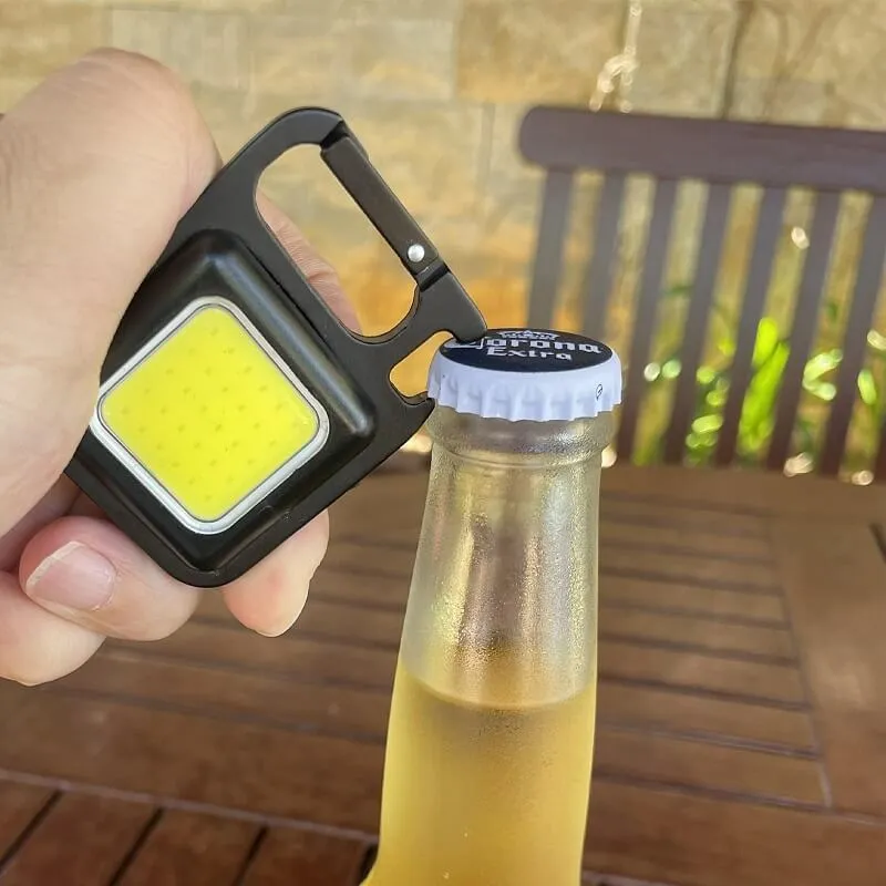 800 Lumens Rechargeable EDC Flashlight With Magnetic